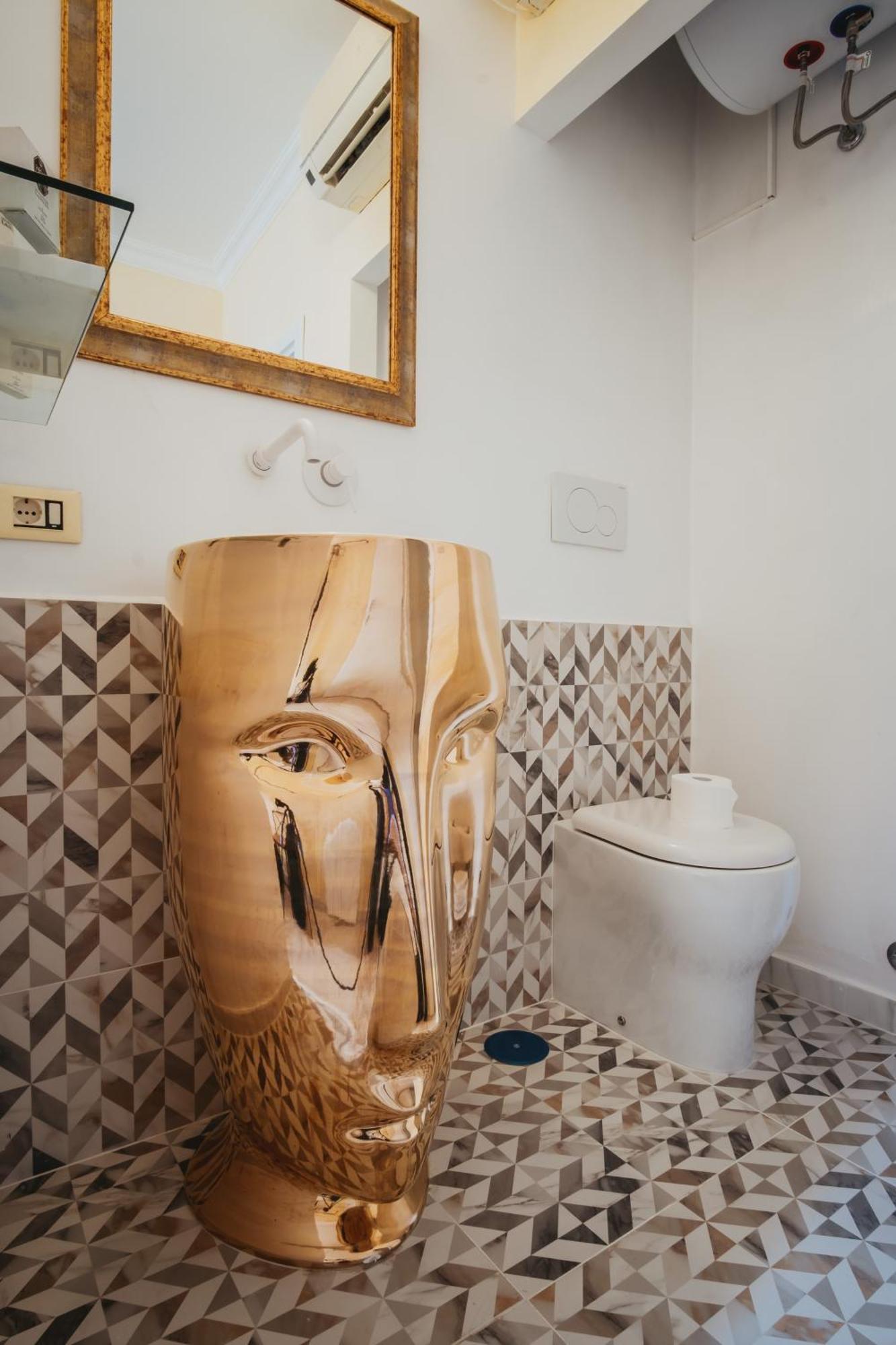 Budget 2 A Fontana Apartment Rom
